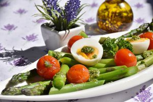 Asparagus and Gout: Is Asparagus Safe to Eat With Gout?