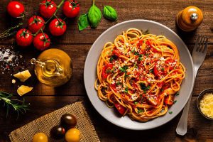 Spaghetti pasta dish in a gout diet.